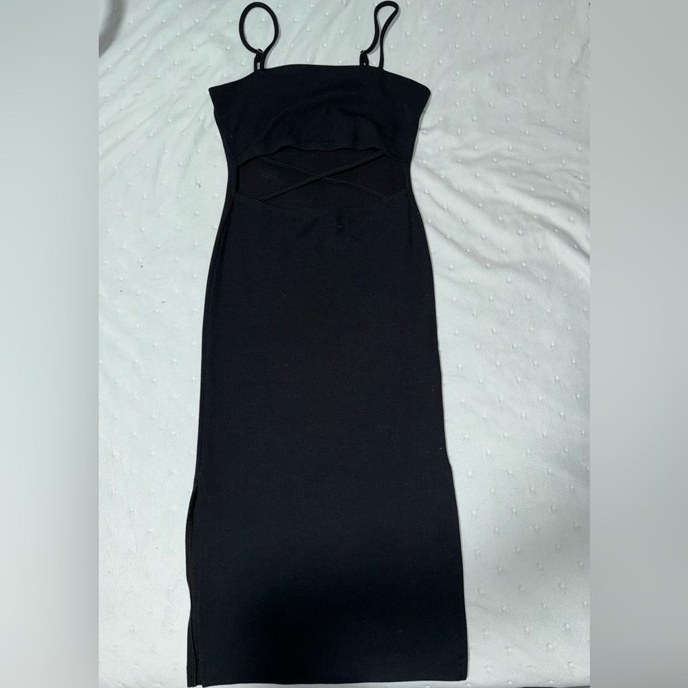 Black front cut out bodycon dress